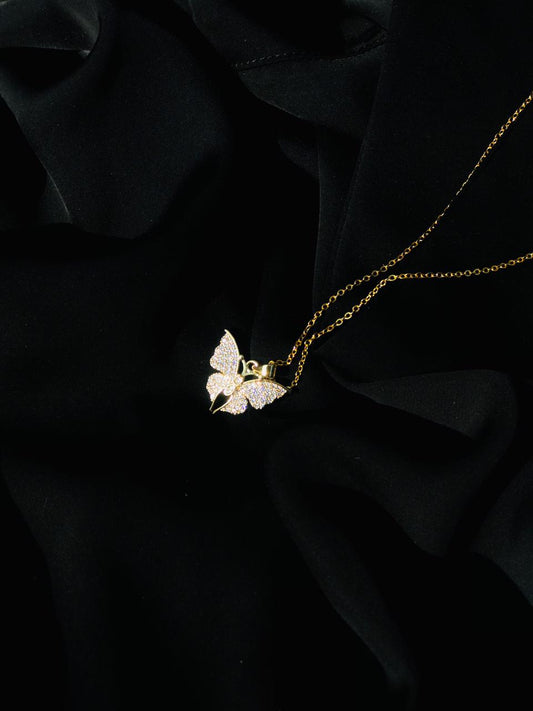 Gleaming Butterfy Necklace